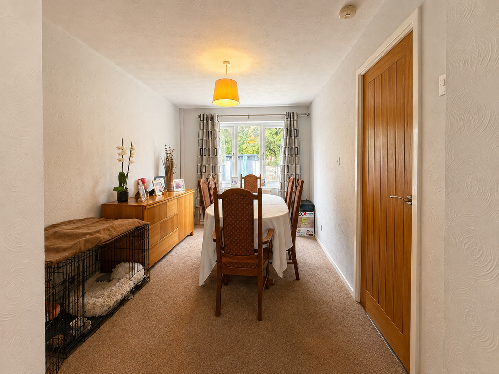 Property photo 3 of 19 Dining Room