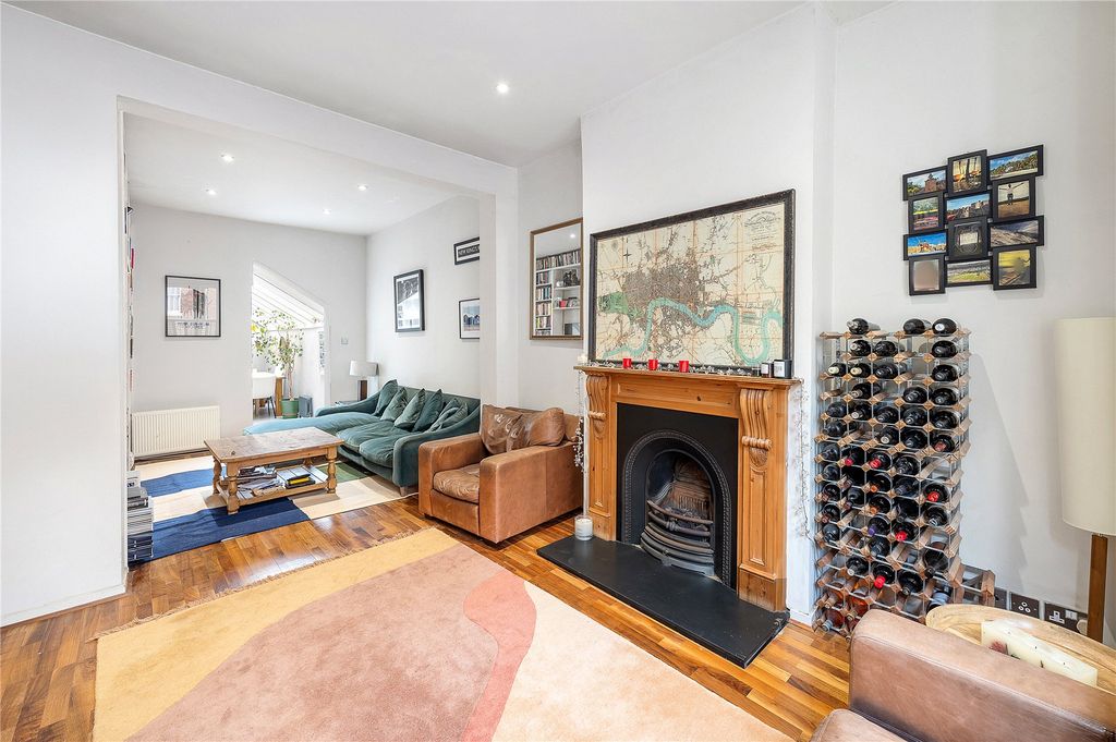 Property photo 3 of 13 Picture No. 05