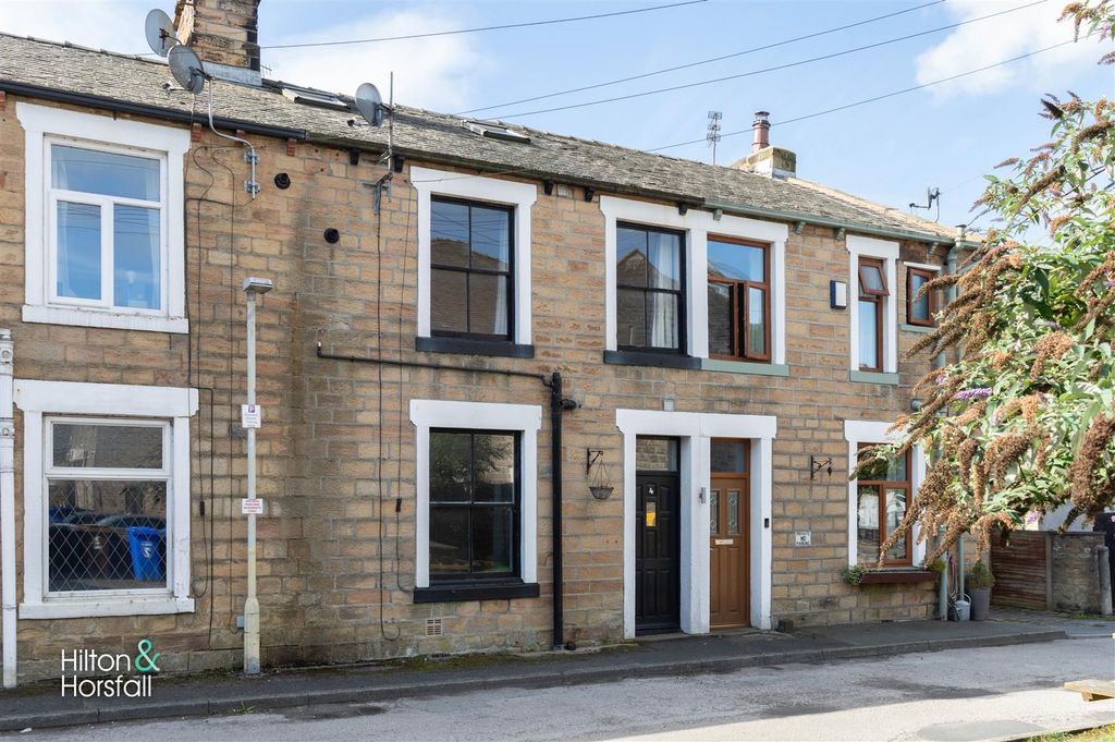 Property photo 1 of 11 Harry Street