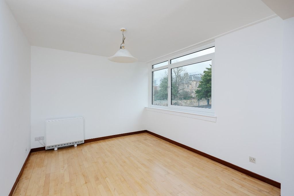 Property photo 3 of 24 Photo 3