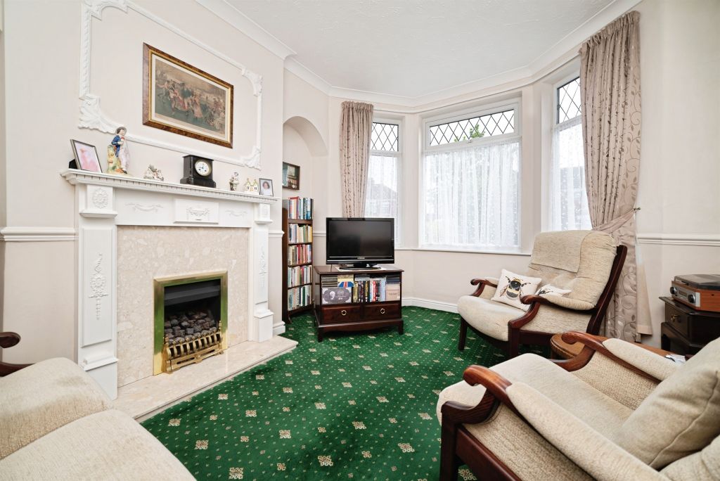 Property photo 2 of 16
