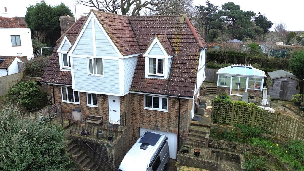 Property photo 1 of 34