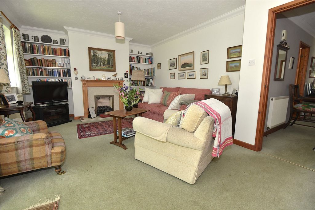 Property photo 3 of 14 Picture No. 15
