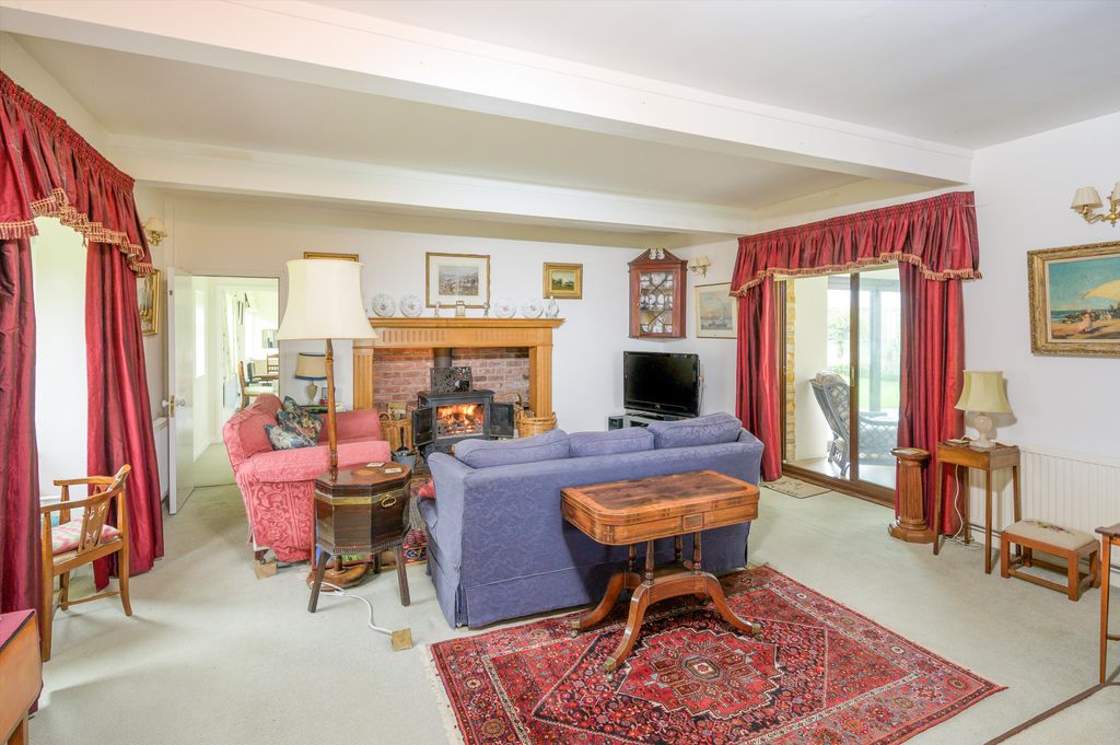 Property photo 2 of 25 Image