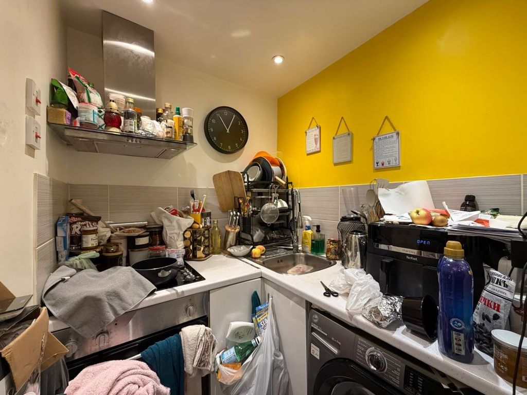 Property photo 3 of 5