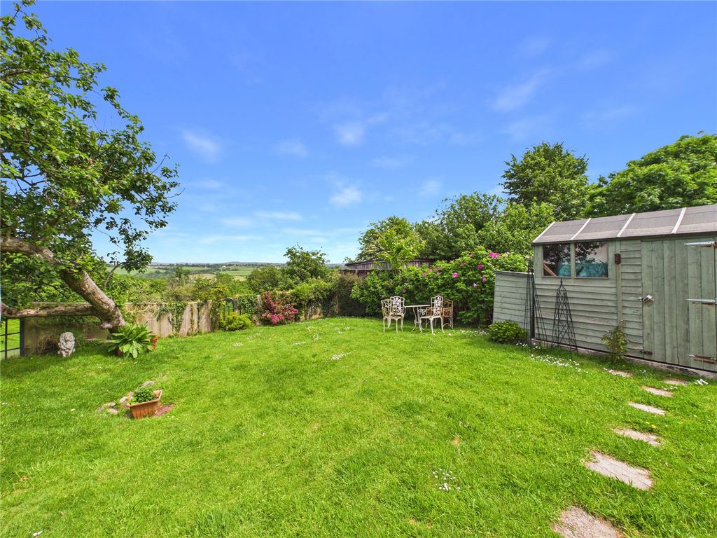 Property photo 3 of 24 Picture No. 40