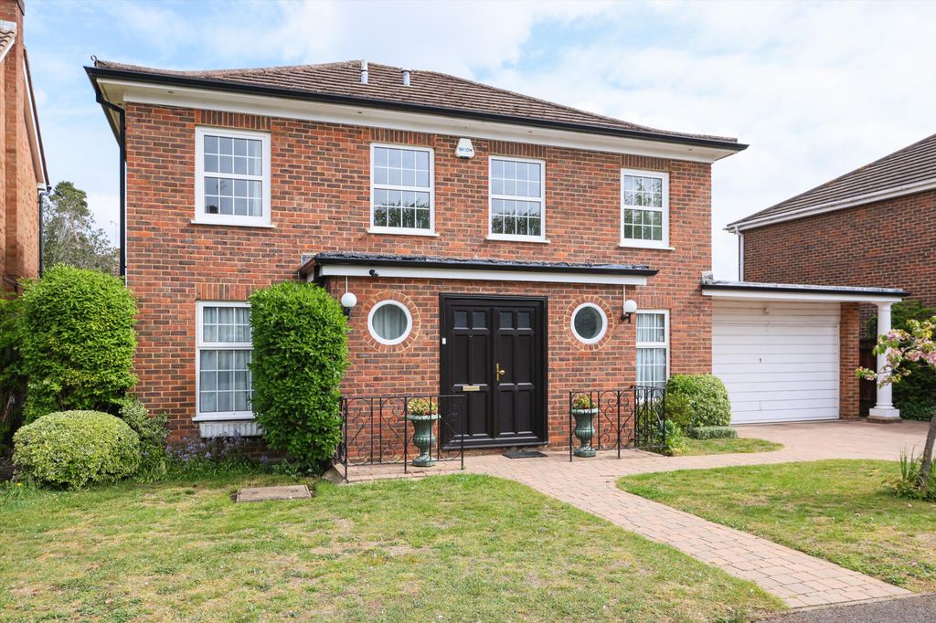 Property photo 3 of 21 Image