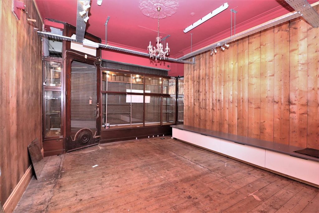 Property photo 2 of 3 Front Of Shop