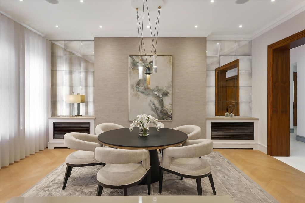 Property photo 2 of 12 Image