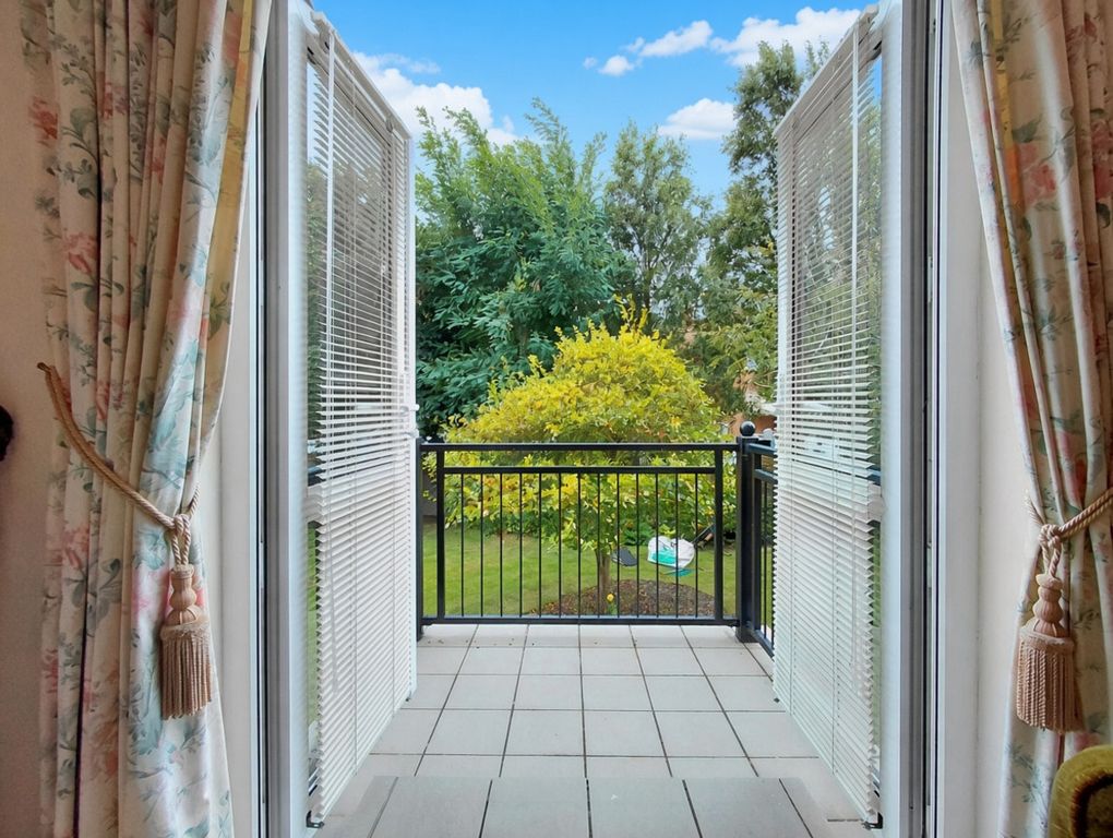 Property photo 2 of 15
