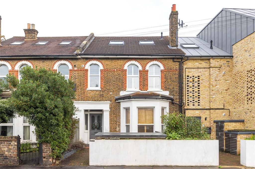 Property photo 3 of 16 Picture No. 04