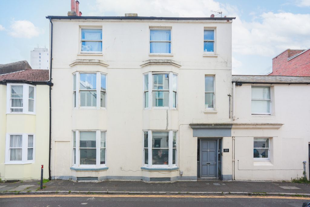 Property photo 1 of 14 296A6737v2