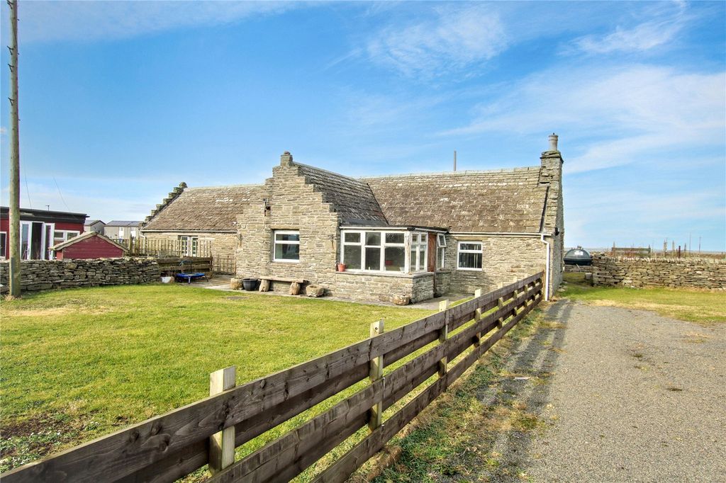 Property photo 1 of 28 Outside