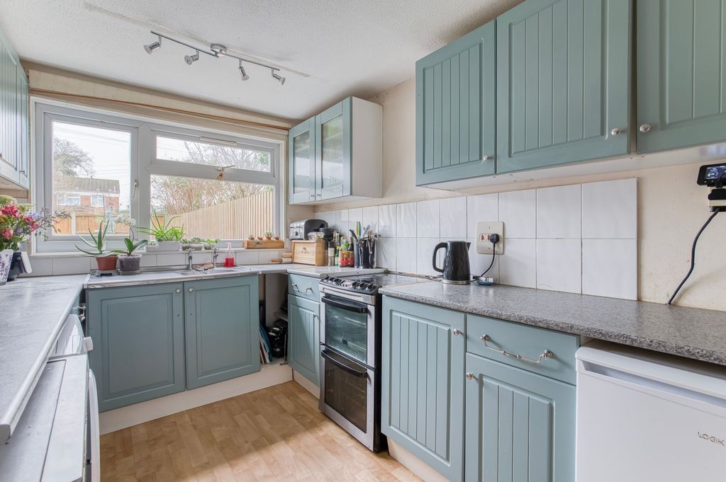 Property photo 2 of 14