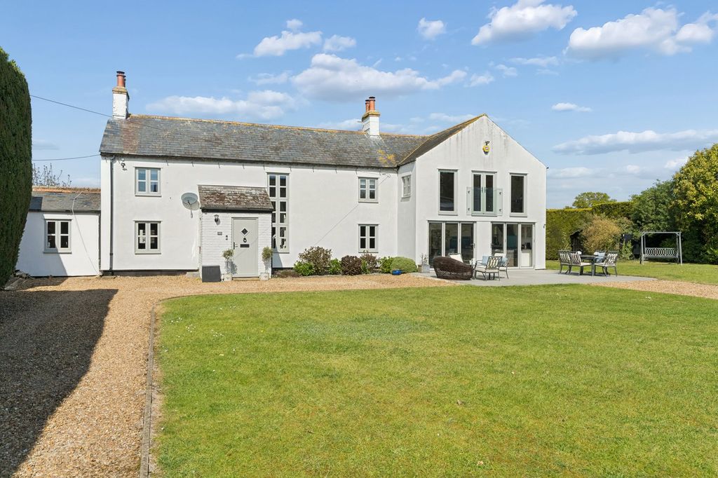 Property photo 1 of 23