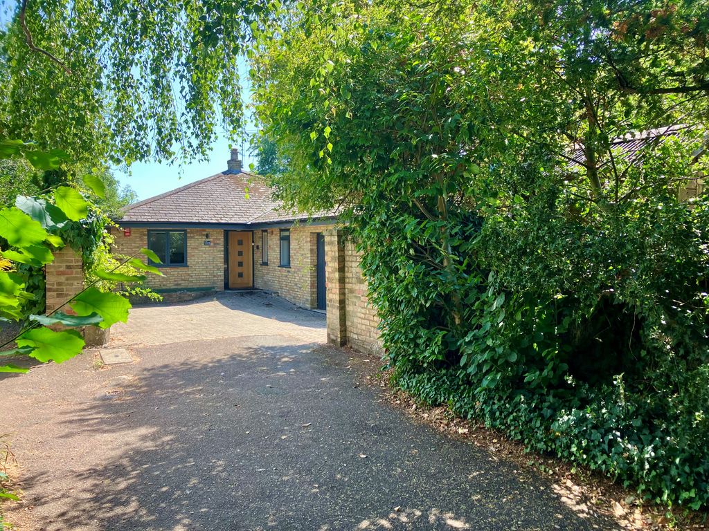 Property photo 1 of 23