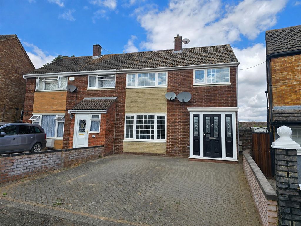 Property photo 1 of 14 44 Pm.Png