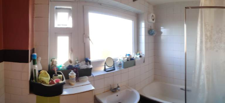 Property photo 3 of 5