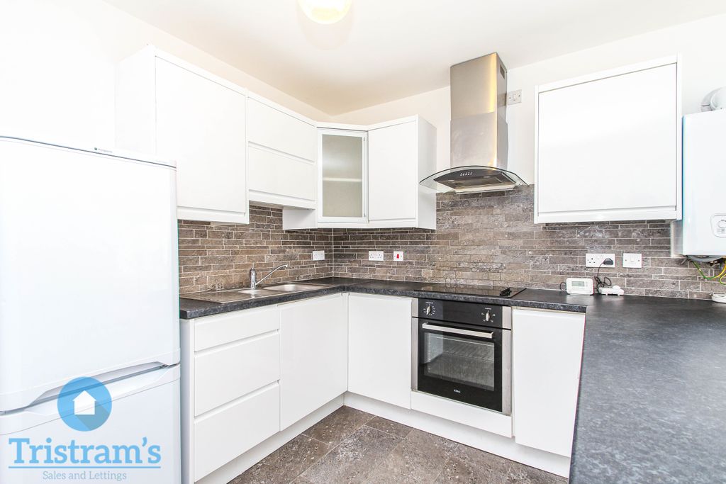 Property photo 3 of 14 Img_5509
