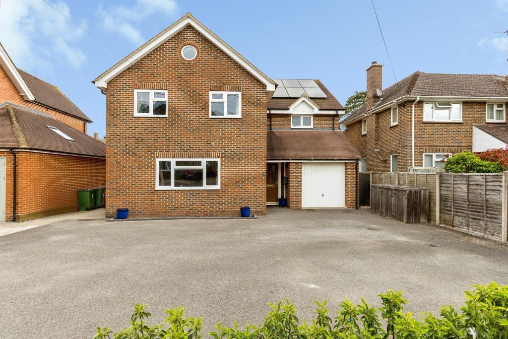 Property photo 1 of 17
