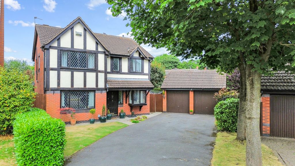 Property photo 1 of 24