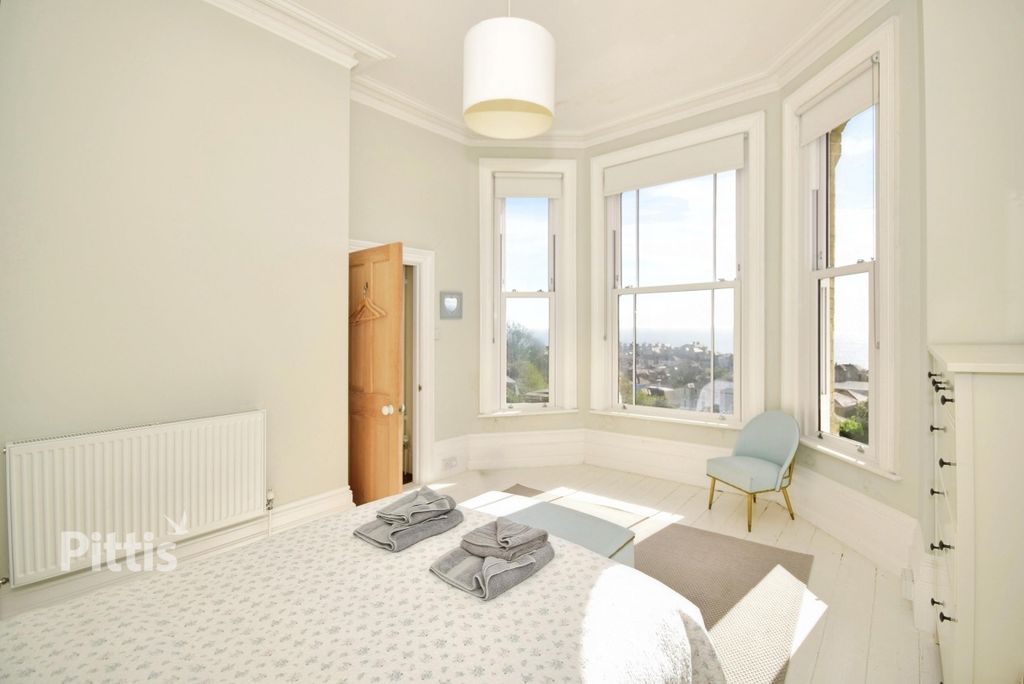 Additional image 14 of 4 bed terraced house to rentSouthgrove Road, Ventnor PO38