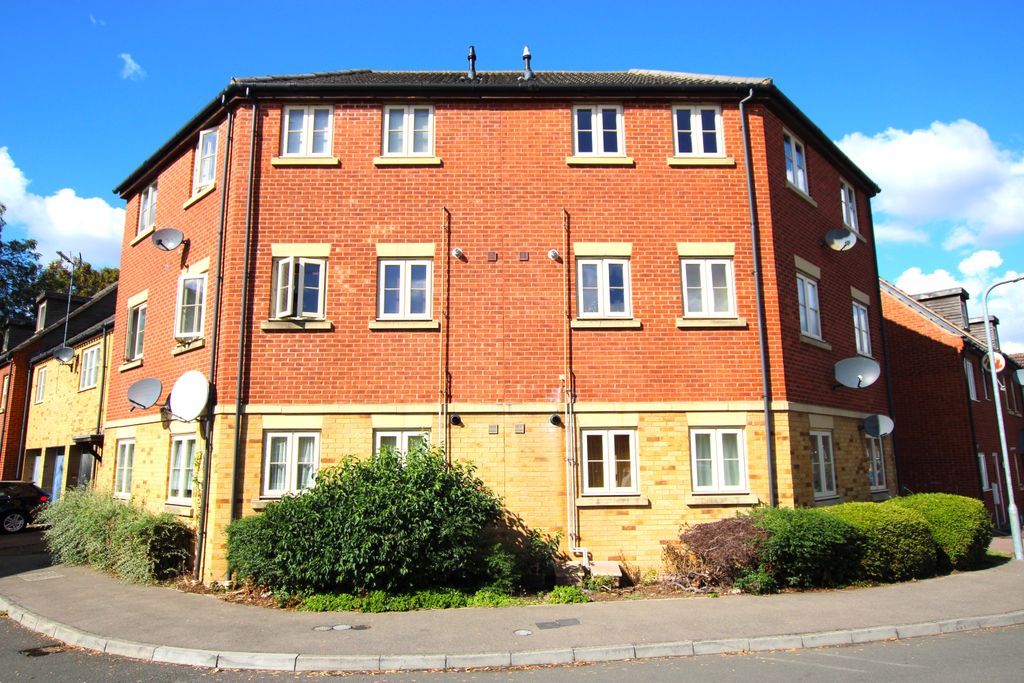 Property photo 1 of 9 Front View