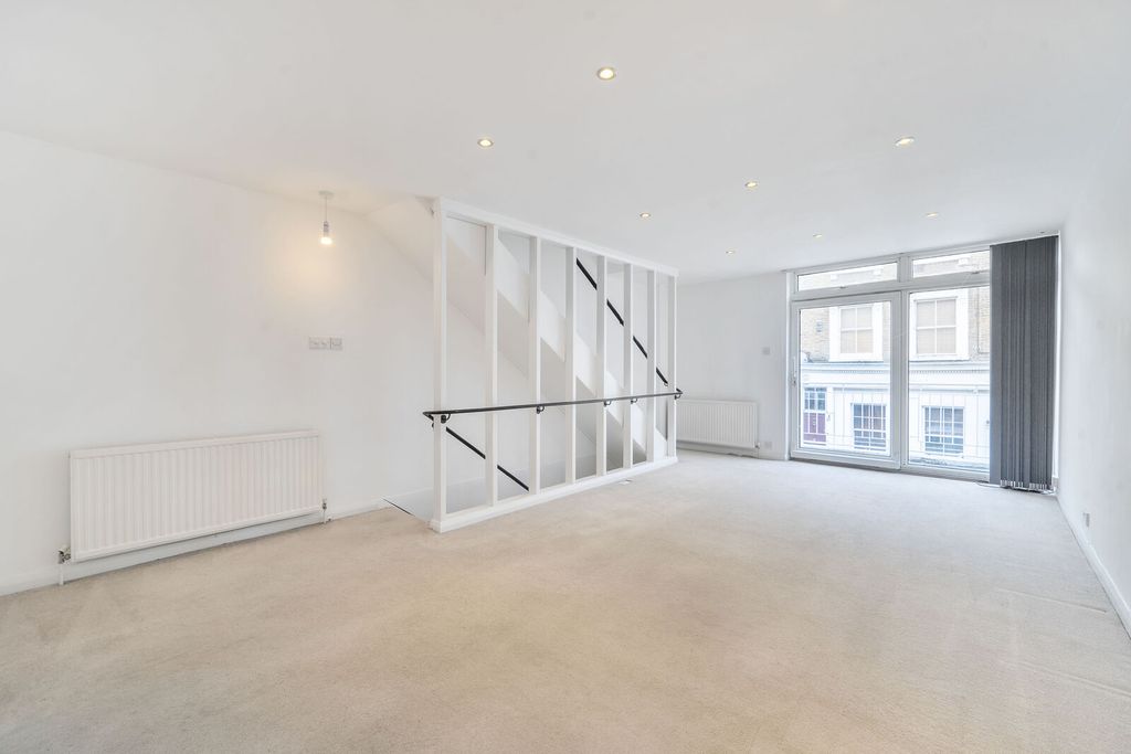 Property photo 1 of 21