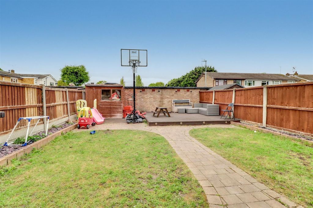 Property photo 2 of 20 69 Park Drive_-17.Jpg