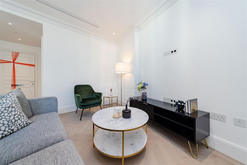 Property photo 3 of 18 2Sep5952.Jpg