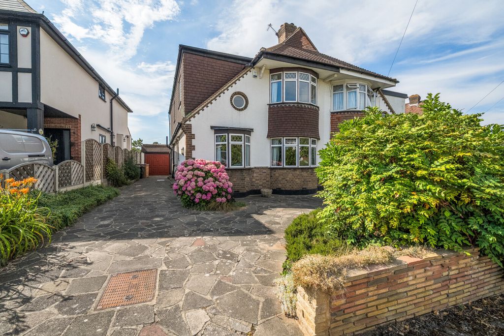 Property photo 1 of 20 1485733-3-6A5128E...