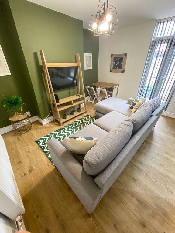 Property photo 1 of 11 1-09