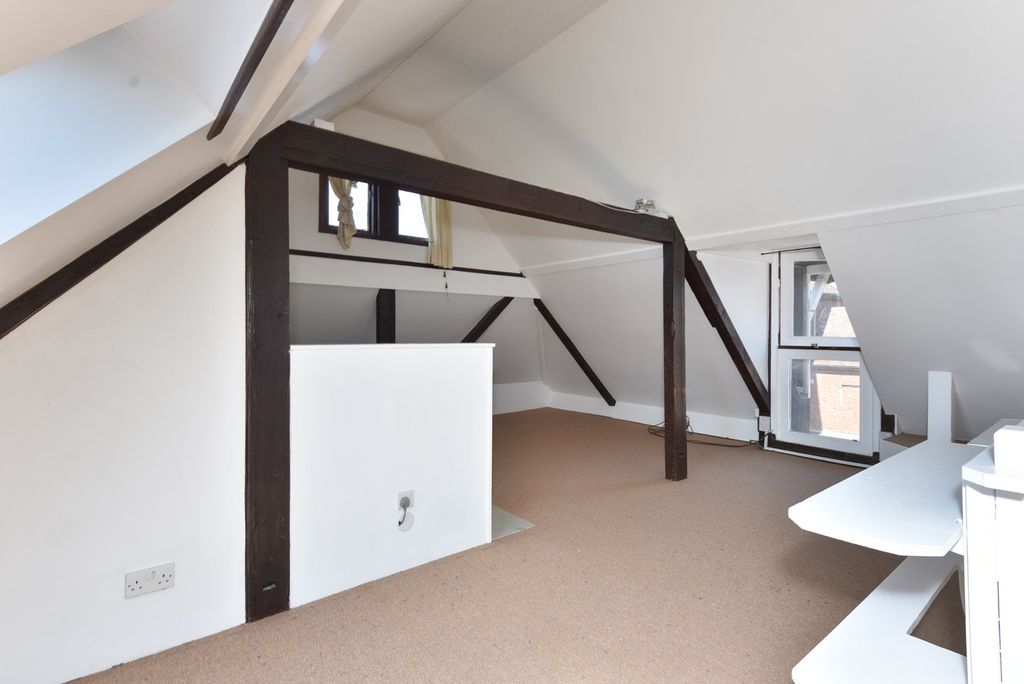 Property photo 2 of 8 1116805