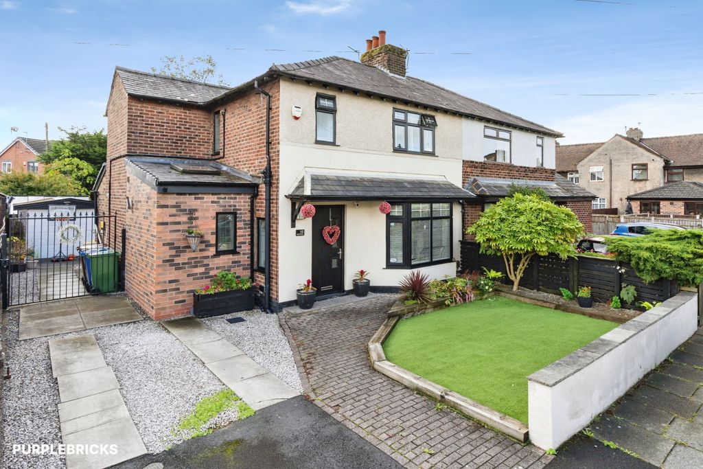 Property photo 1 of 34