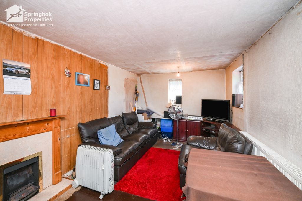 Property photo 2 of 15 Image 2