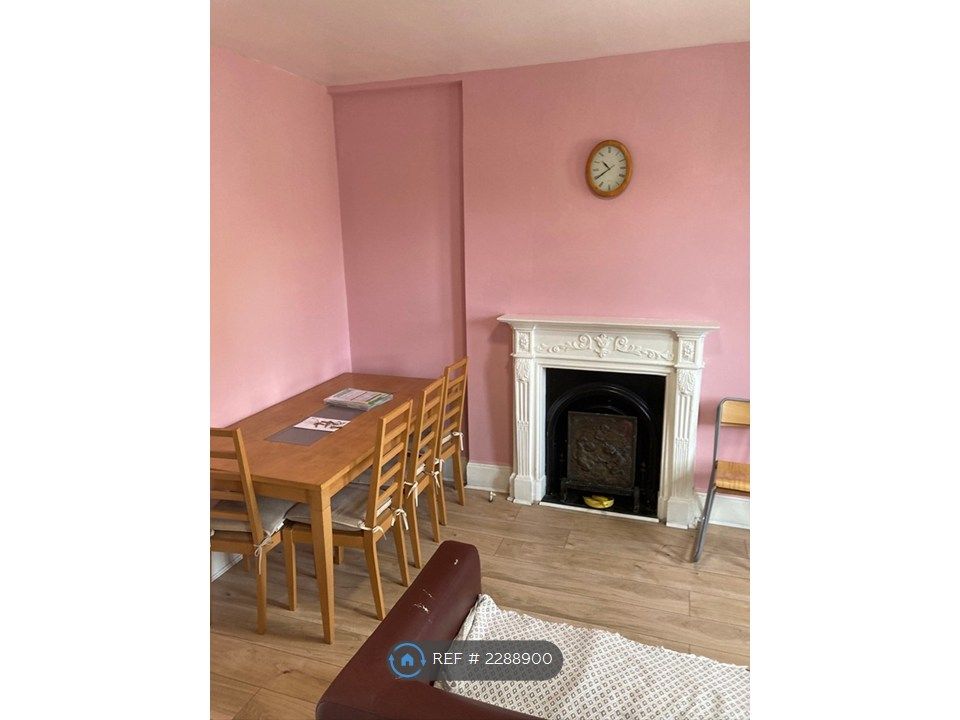 Property photo 1 of 10 Living &amp; Dining