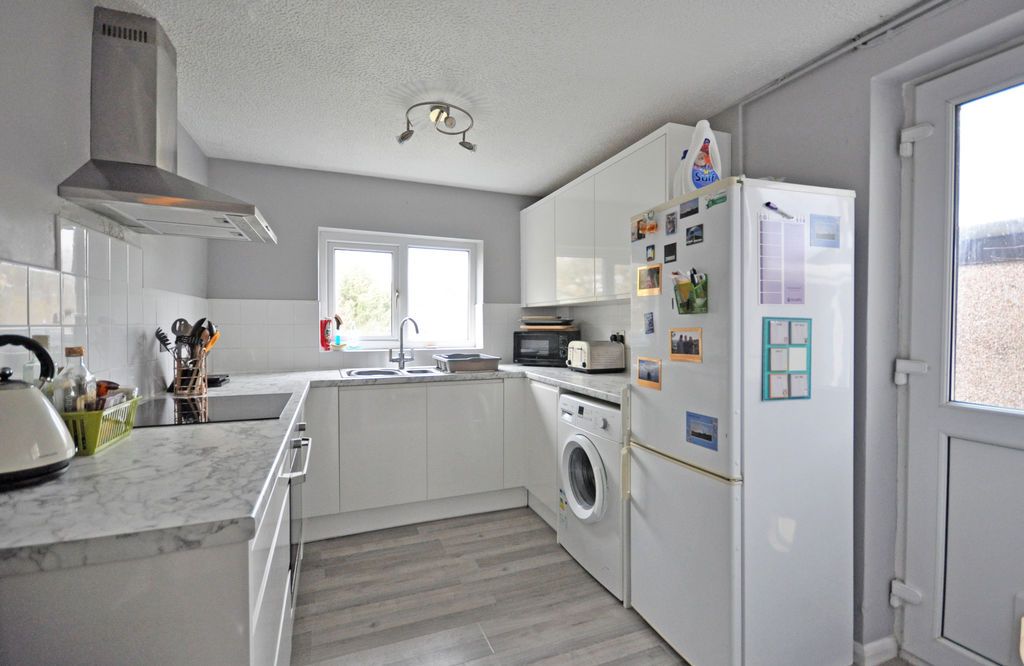 Property photo 2 of 18 Photo 2