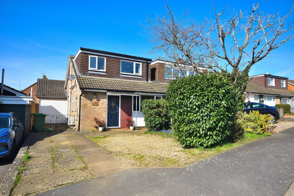 Property photo 1 of 18