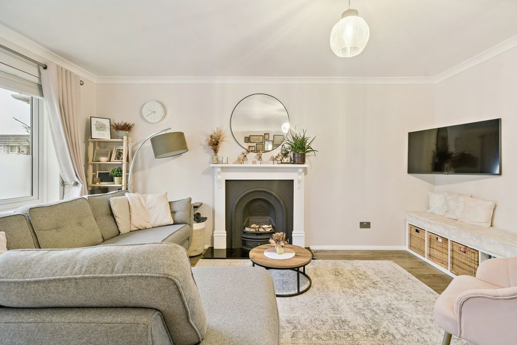 Property photo 3 of 13 Photo 9