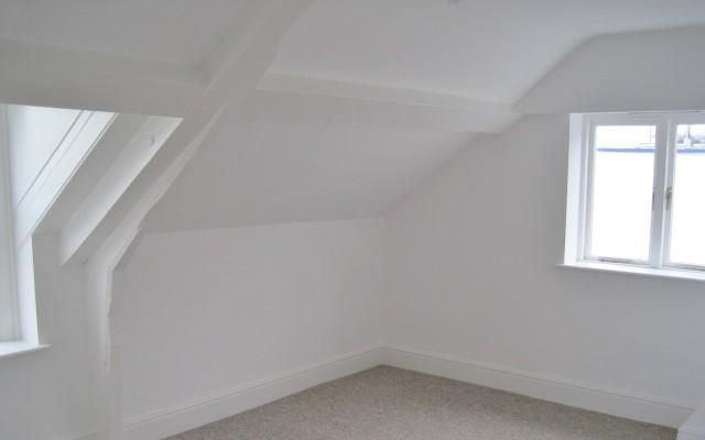 Property photo 3 of 6 Photo 2