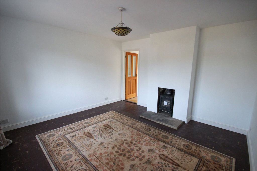 Property photo 3 of 18 Picture No. 06