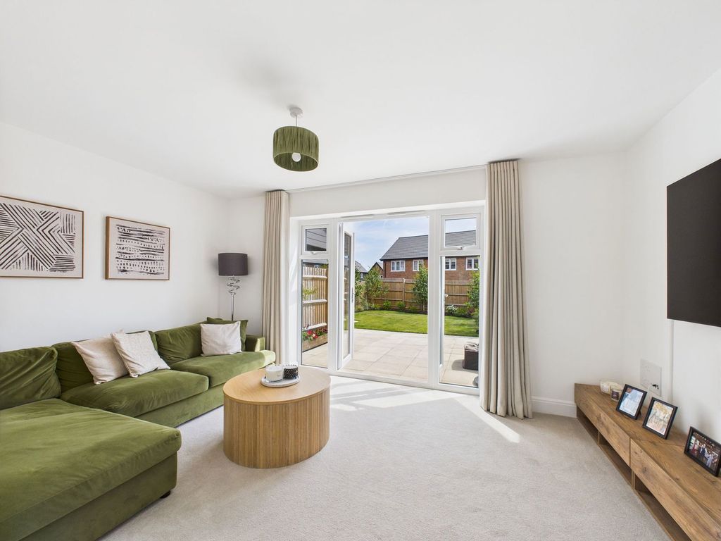 Property photo 2 of 14