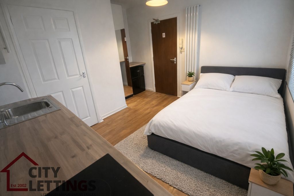 Property photo 2 of 3