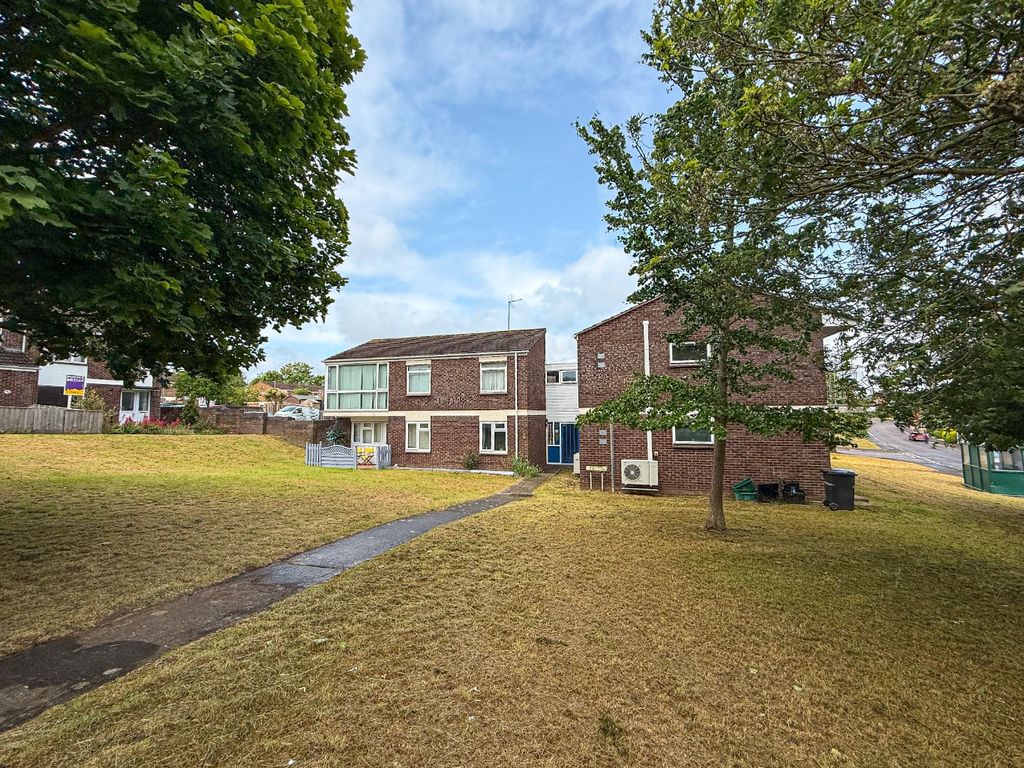 Property photo 1 of 10 4265090