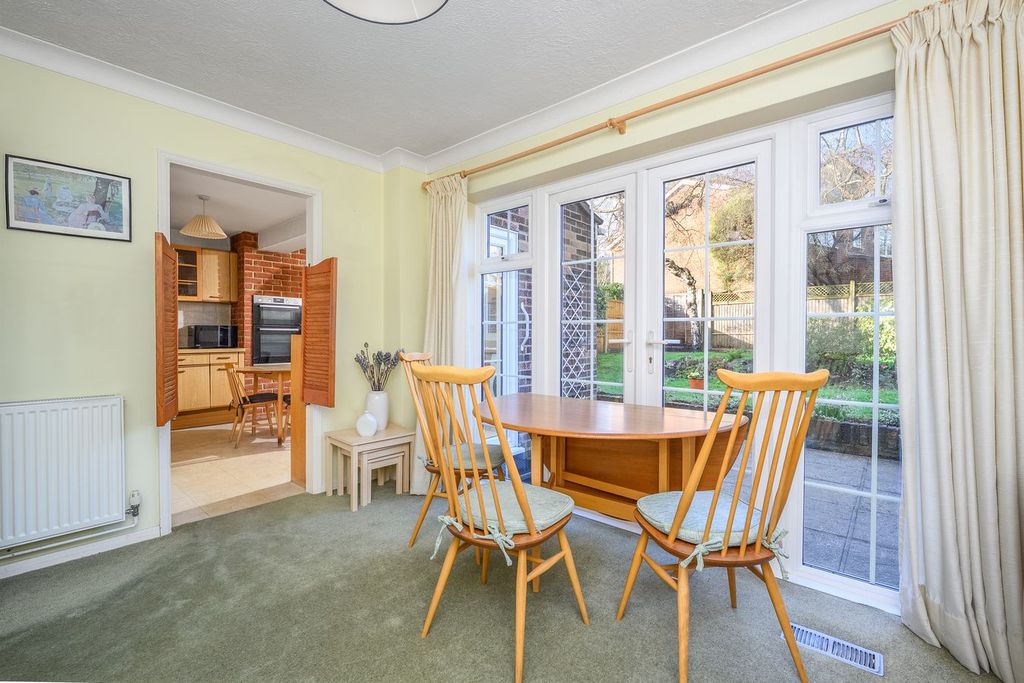 Property photo 3 of 13