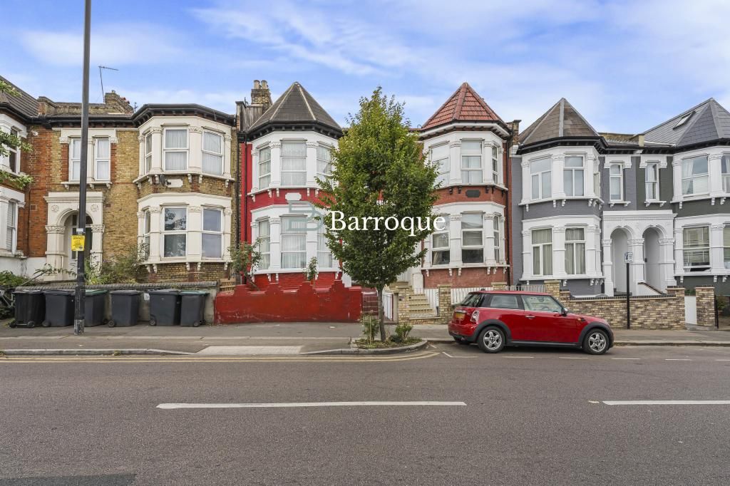 Property photo 2 of 54