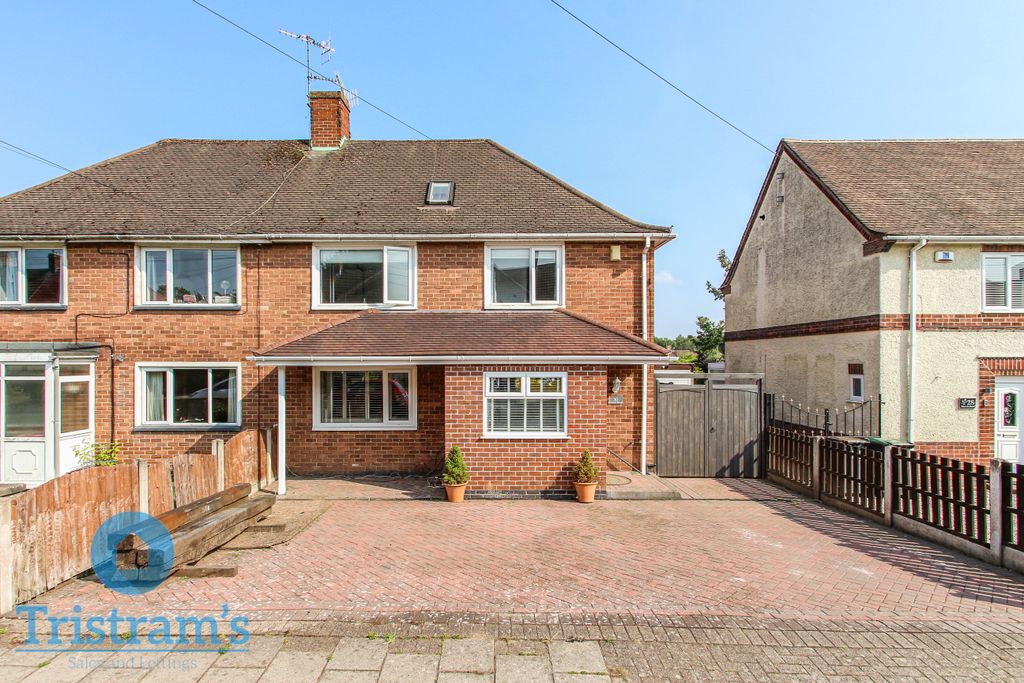 Property photo 2 of 41