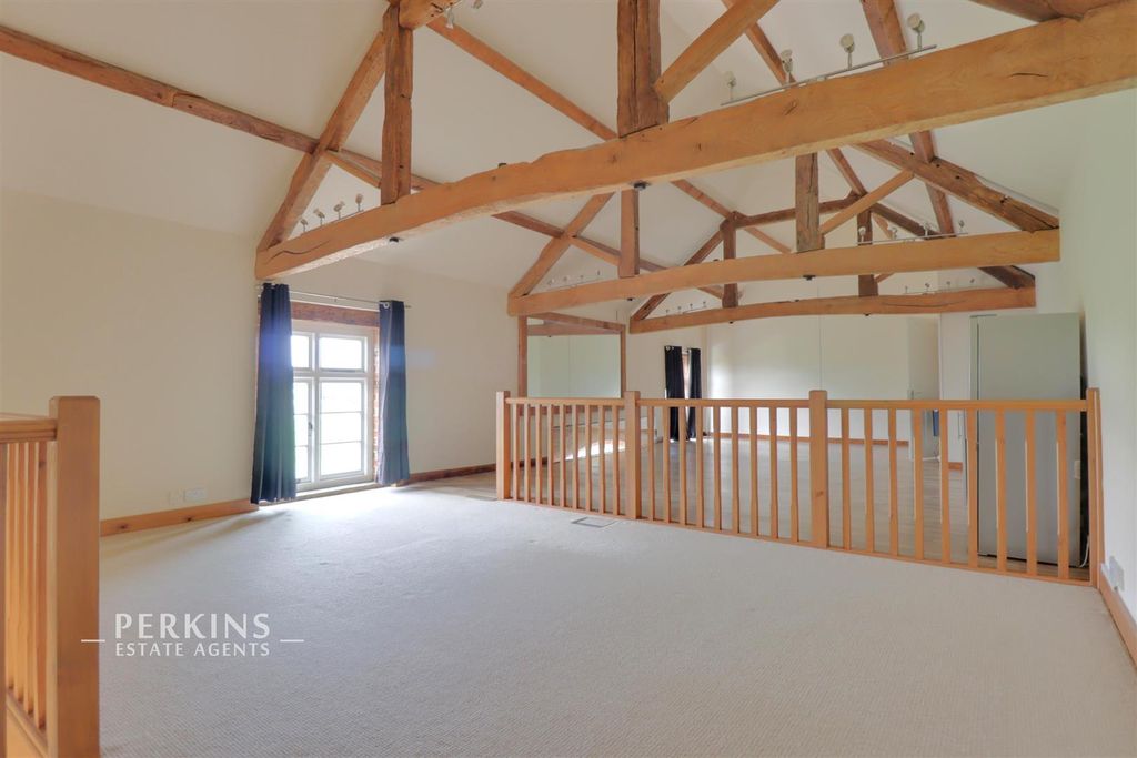 Property photo 1 of 4 Studio.Jpg