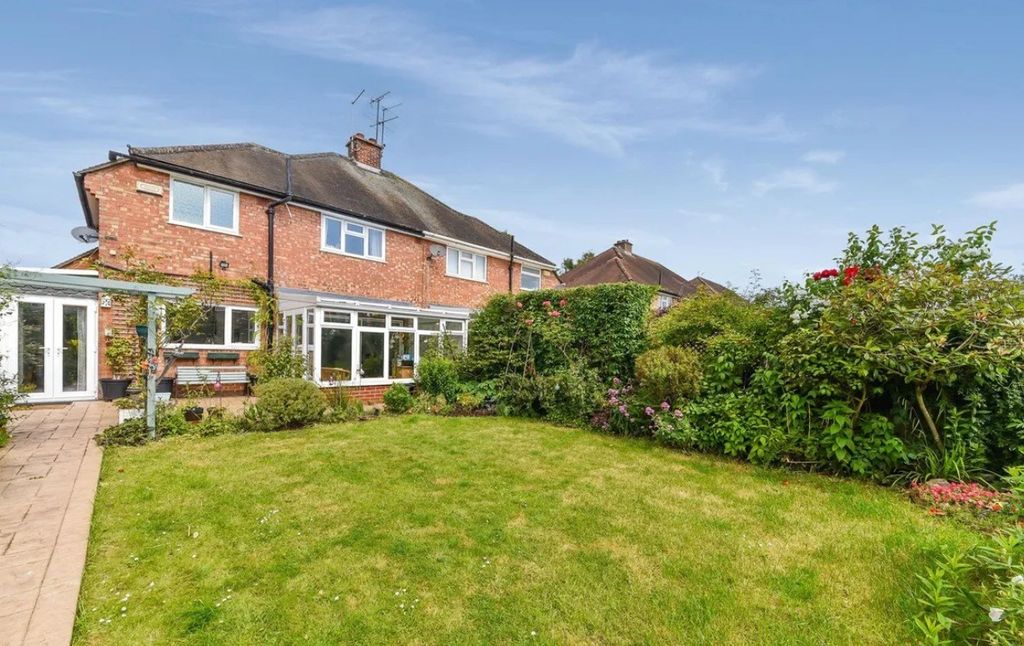 Property photo 3 of 16 Gallery