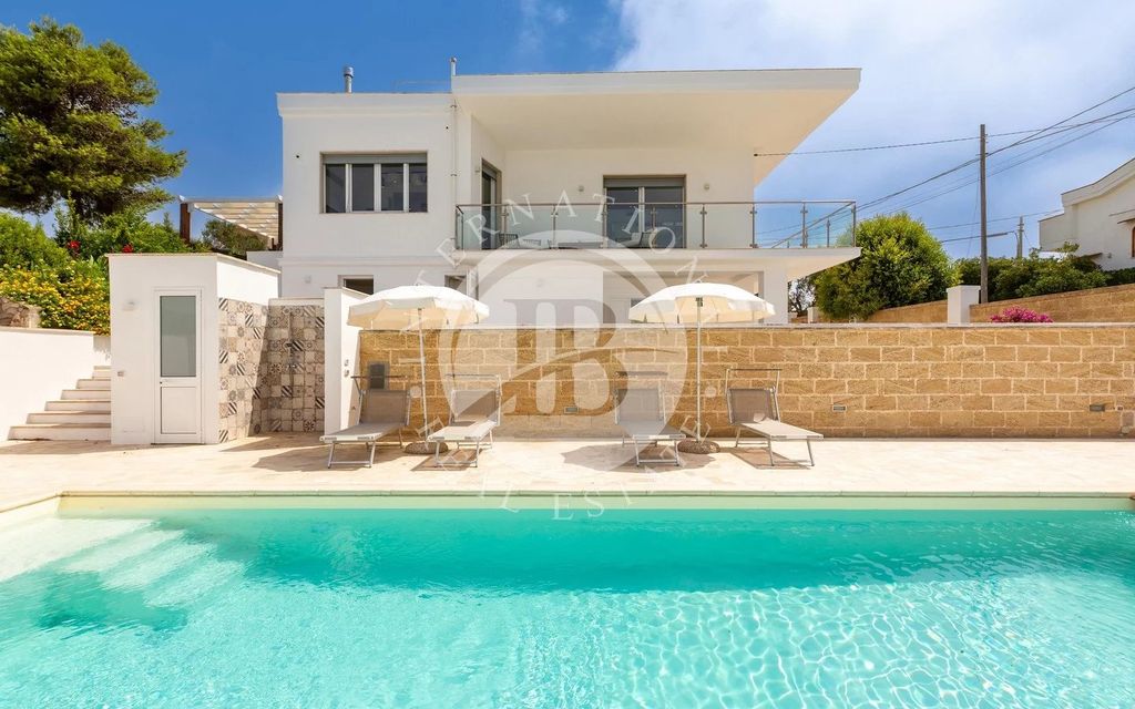 Property photo 1 of 44
